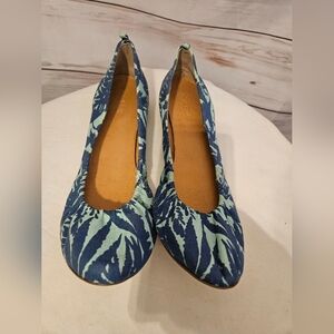J.Crew Blue Leaf Print Ballet Flats Size 9.5 Slip-On Round Toe